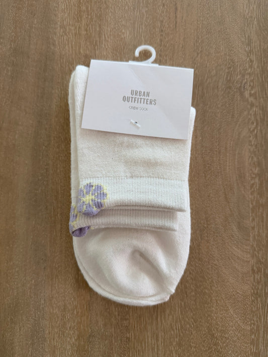 Urban Outfitters Ivy Icon Crew Socks | Daisy | One Size