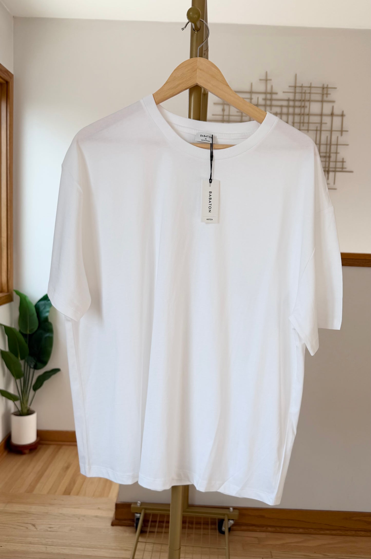 Babaton by Aritzia Ines Oversized Crewneck Tee | White | Size Medium | New with Tags (originally $38)