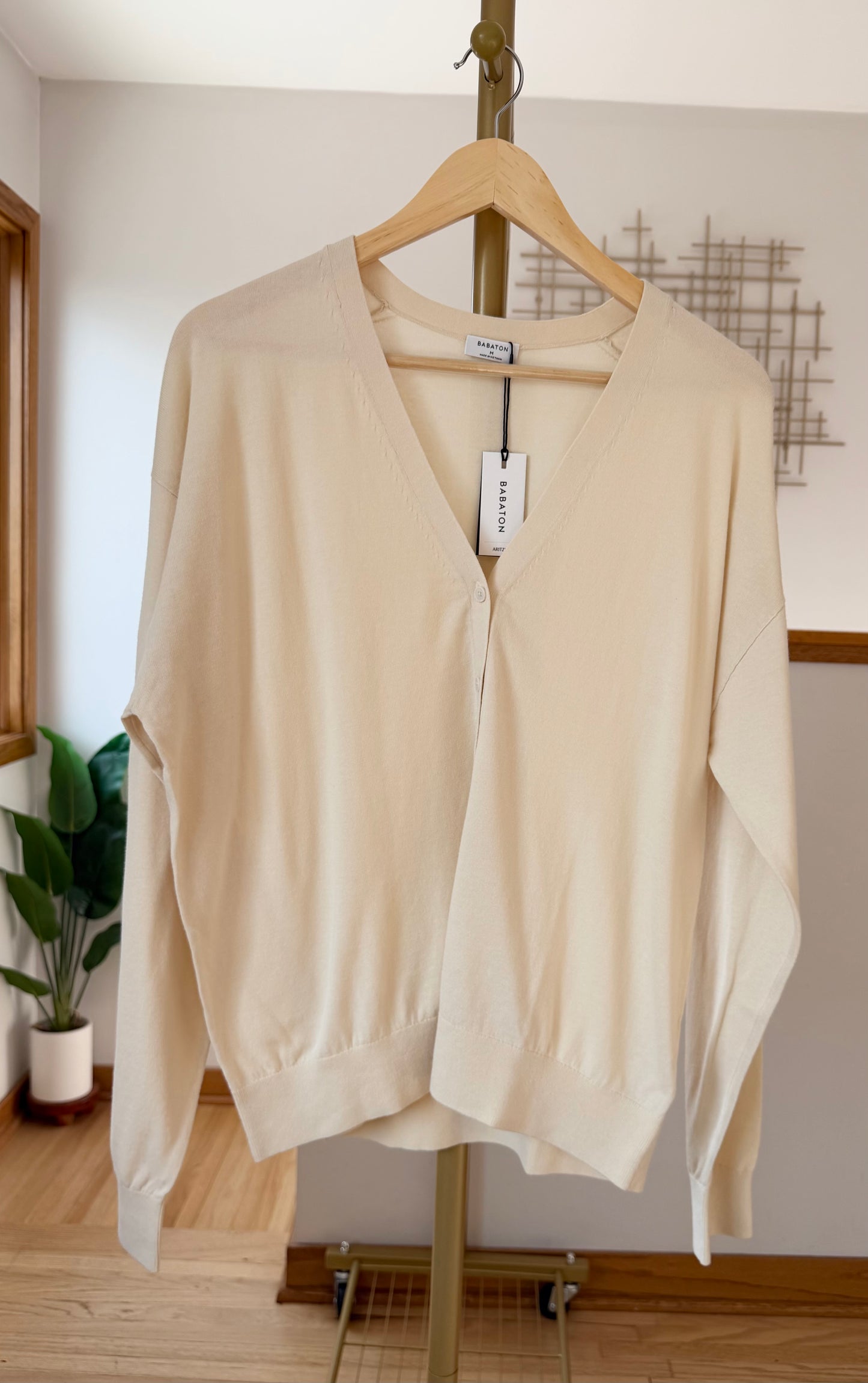 Babaton by Aritzia Balcony Cardigan | White Shadow | Size Medium | New with Tags (originally $110)
